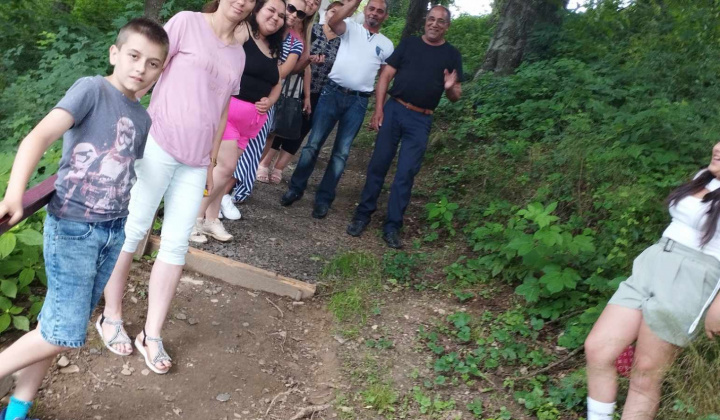 14. fotografia fotogalérie Slávnostné posedenie v KC KOTVA - Bašavel :)