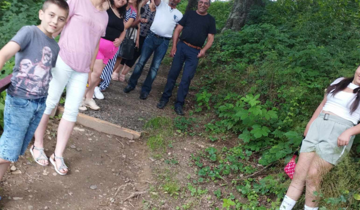 15. fotografia fotogalérie Slávnostné posedenie v KC KOTVA - Bašavel :)