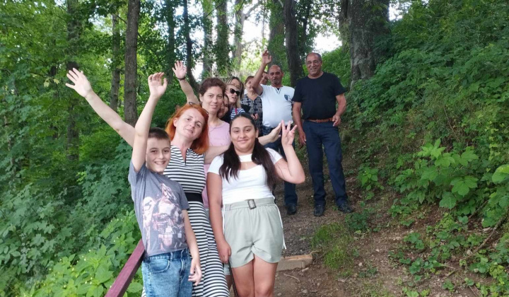 17. fotografia fotogalérie Slávnostné posedenie v KC KOTVA - Bašavel :)