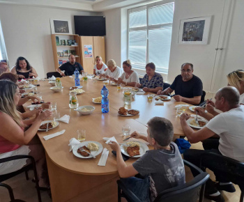 Slávnostné posedenie v KC KOTVA - Bašavel :)