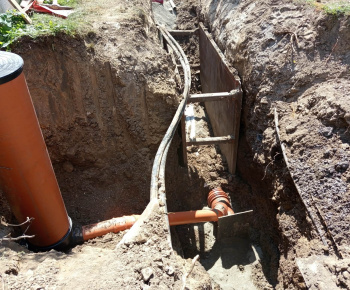 Projekty a granty / Ulič - rozšírenie kanalizácie IV. časť - foto